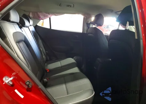 2023 Hyundai Venue Sel z USA, uszkodzony, nr VIN KMHRC8A3XPU228284